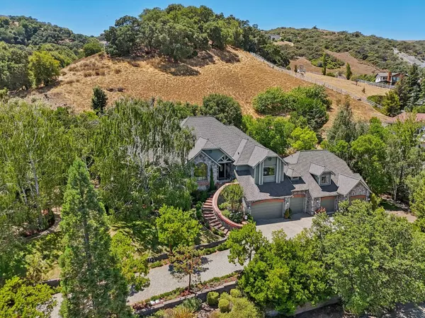 18615 Castle Lake DR, Morgan Hill, CA 95037