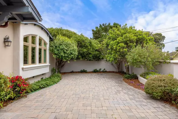 Pacific Grove, CA 93950,836 Jewell AVE