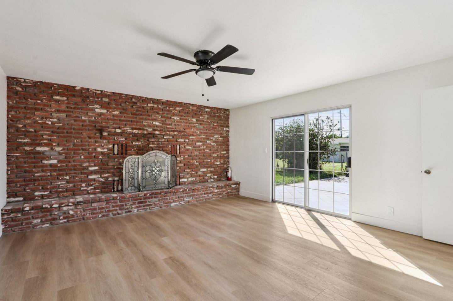11247 Michael Hunt DR, South El Monte, CA 91733