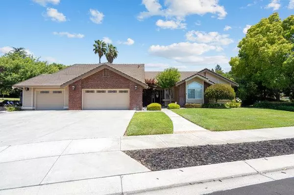 120 Tierra Del Sol, Hollister, CA 95023