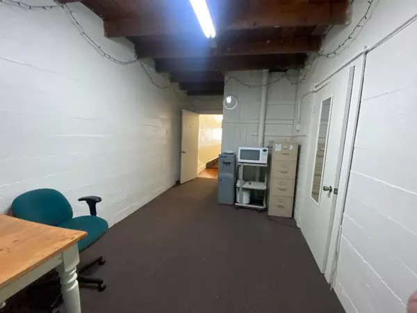 Gilroy, CA 95020,7483 Monterey ST