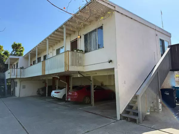 East Palo Alto, CA 94303,1879 Woodland AVE
