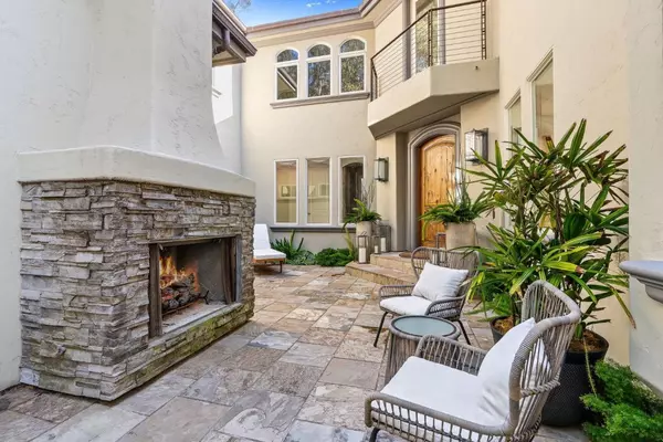 Capitola, CA 95010,108 Grove LN