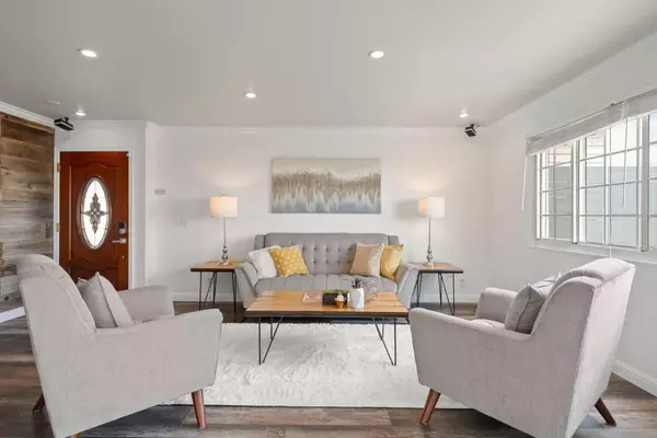 Daly City, CA 94015,6 John Glenn CIR