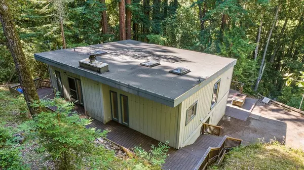 Scotts Valley, CA 95066,125 Carl DR