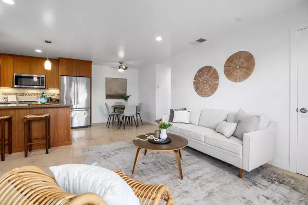 Santa Cruz, CA 95062,755 14th AVE 611