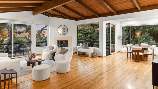 760 La Mesa DR, Portola Valley, CA 94028