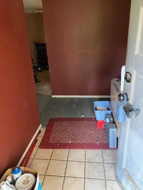 Salinas, CA 93907,17685 Vierra Canyon RD
