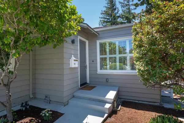 Redwood City, CA 94062,9 INNER CIR