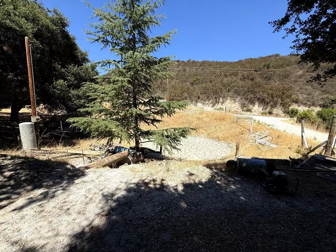 Hollister, CA 95023,Address not disclosed