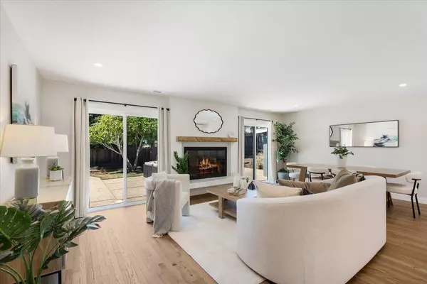 806 Clubhouse DR, Aptos, CA 95003