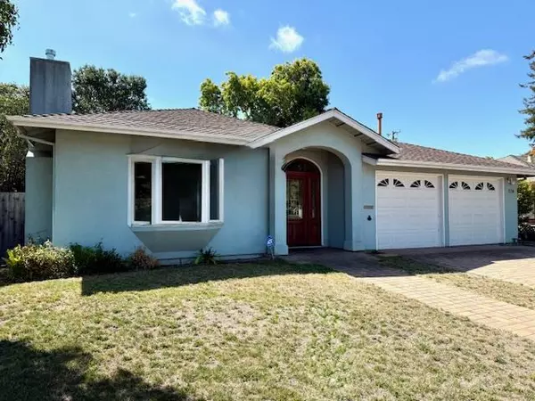 124 Lois LN, Palo Alto, CA 94303
