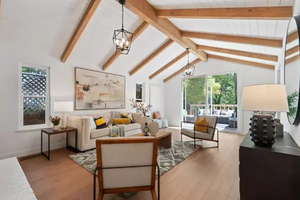 932 Lundy LN, Los Altos, CA 94024