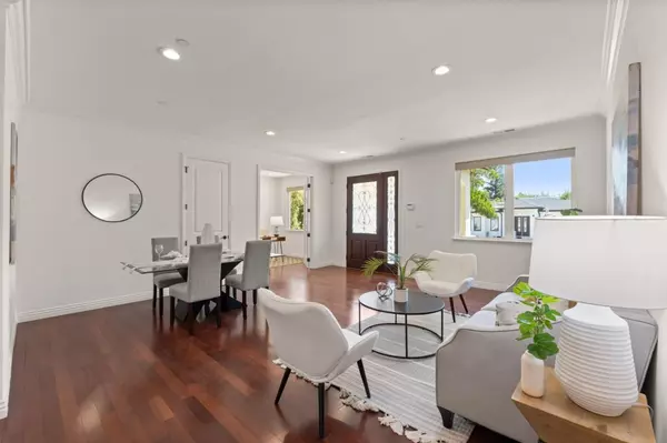Cupertino, CA 95014,891 E Estates DR