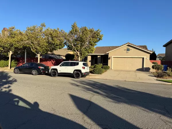 223 Apple AVE, Greenfield, CA 93927
