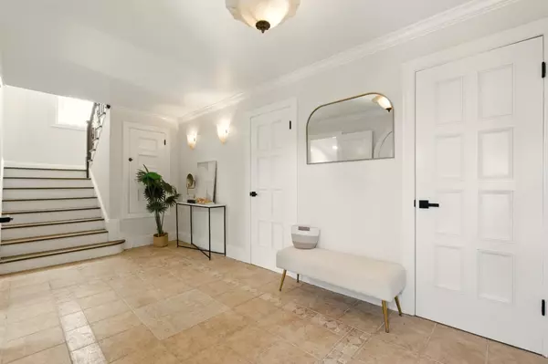 San Francisco, CA 94127,1260 Monterey BLVD