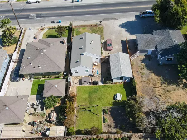 Hollister, CA 95023,931 Hillcrest RD