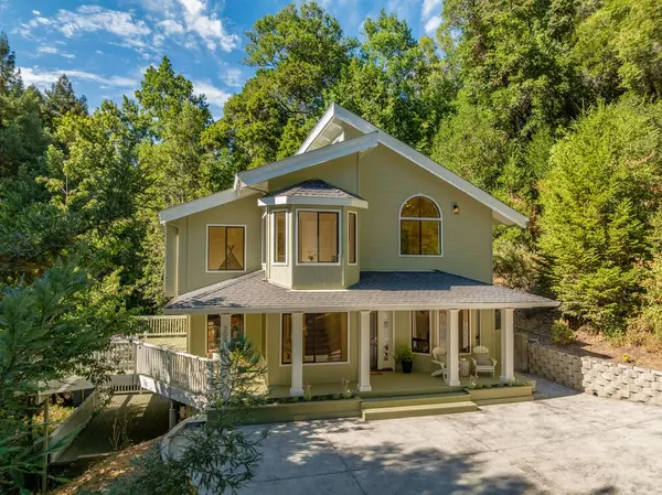 300 Vine Hill RD, Santa Cruz, CA 95065