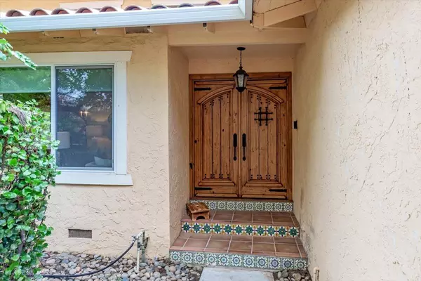 12467 Creekview CT, San Martin, CA 95046