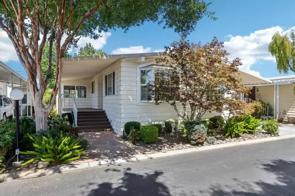 138 Quail Hollow DR 138, San Jose, CA 95128