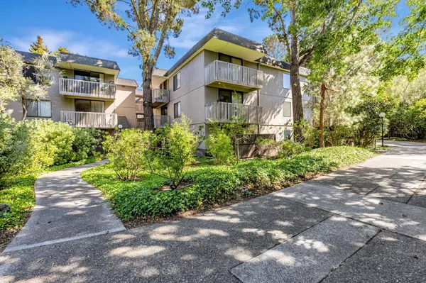 4359 Shelter Creek LN, San Bruno, CA 94066