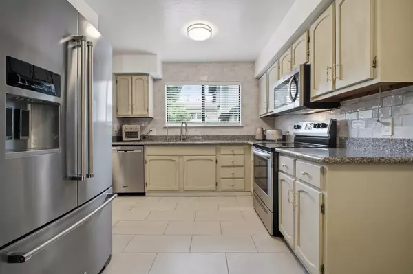 San Jose, CA 95126,1321 Fruitdale AVE