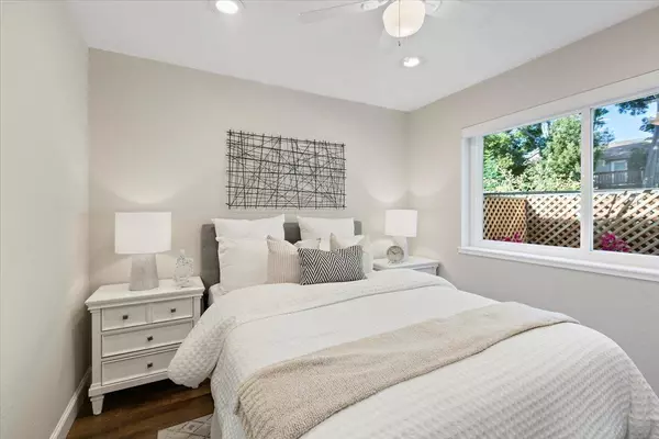 Mountain View, CA 94043,363 N Rengstorff AVE 5