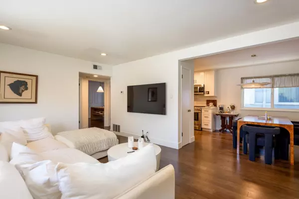 Burlingame, CA 94010,1437 Floribunda AVE