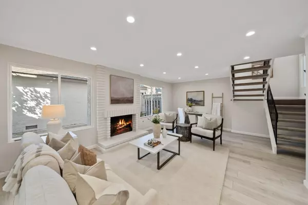 Foster City, CA 94404,848 Magellan LN