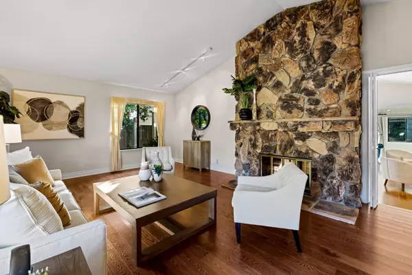 Monterey, CA 93940,9 Deer Stalker PATH