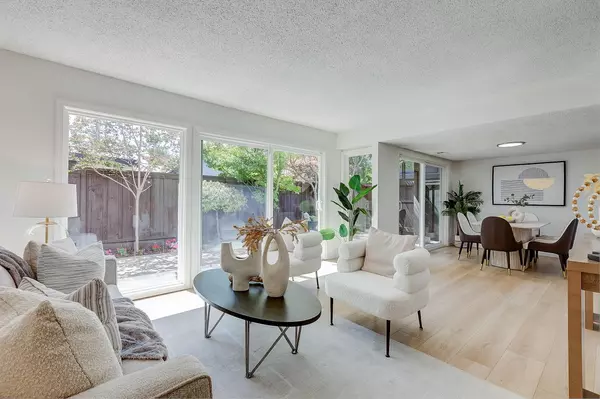 Cupertino, CA 95014,22035 Mcclellan RD