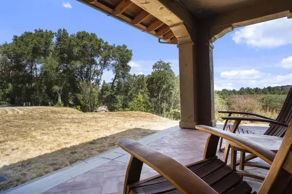 Woodside, CA 94062,1439 Portola RD