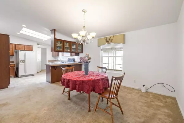 Scotts Valley, CA 95066,444 Whispering Pines DR 68