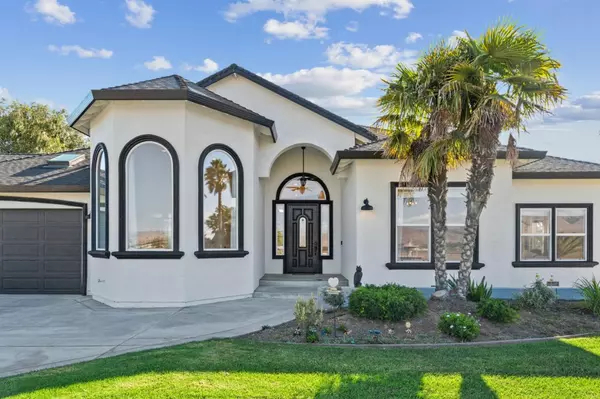 Hollister, CA 95023,1353 Perry CT