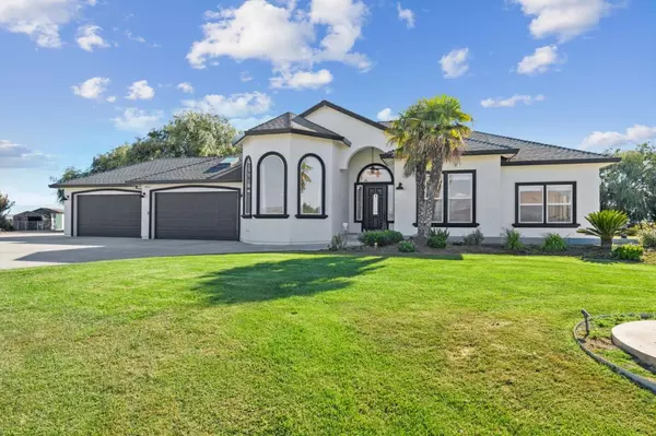 Hollister, CA 95023,1353 Perry CT