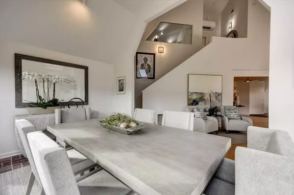 Palo Alto, CA 94304,3895 Page Mill RD