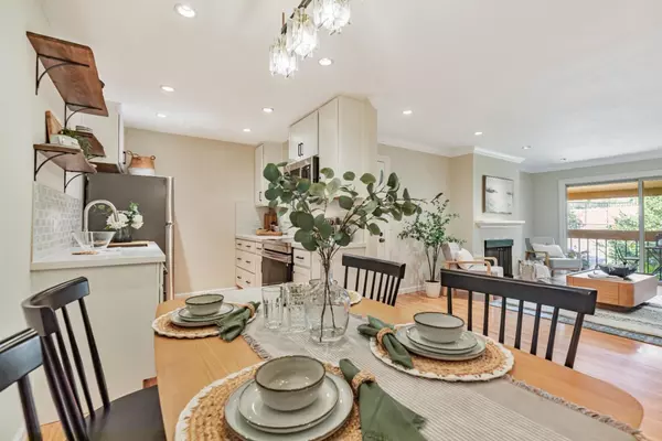 1210 Golden Oaks LN, Monterey, CA 93940