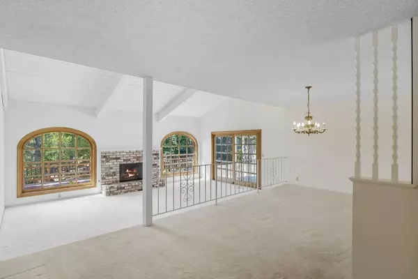 Santa Cruz, CA 95065,213 Waugh AVE