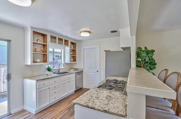 Santa Cruz, CA 95060,1815 King ST