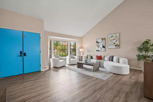 Milpitas, CA 95035,830 Aaron Park DR