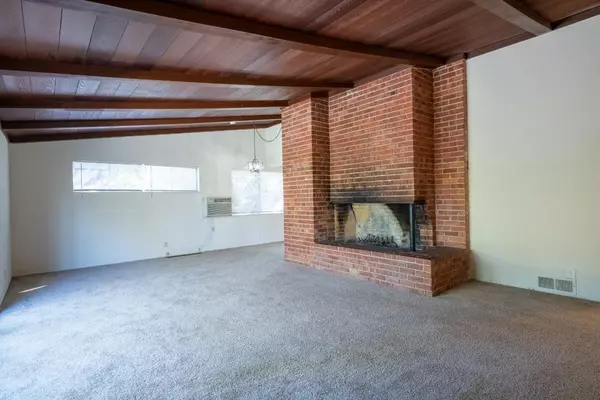 Walnut Creek, CA 94598,430 Summit RD