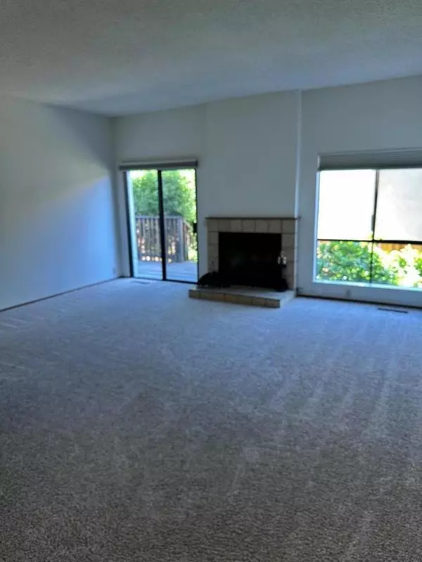 Menlo Park, CA 94025,3633 Alameda De Las Pulgas B