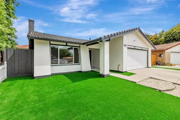 Fremont, CA 94555,32814 Shaver Lake ST