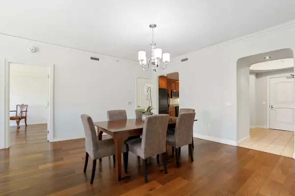 San Mateo, CA 94402,10 Crystal Springs RD 1405