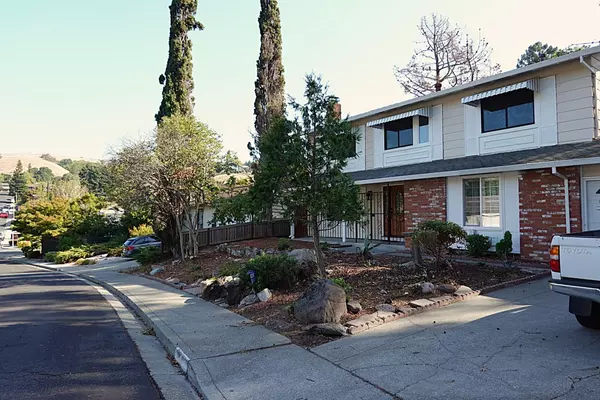 Pinole, CA 94564,2585 Moraga DR