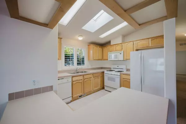 Half Moon Bay, CA 94019,6 Sunset Terrace 6