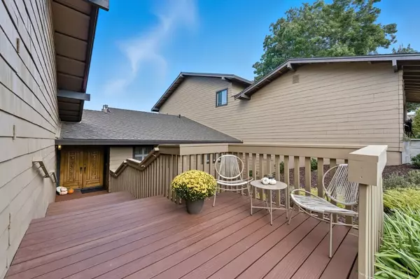 Menlo Park, CA 94025,4 Oliver CT