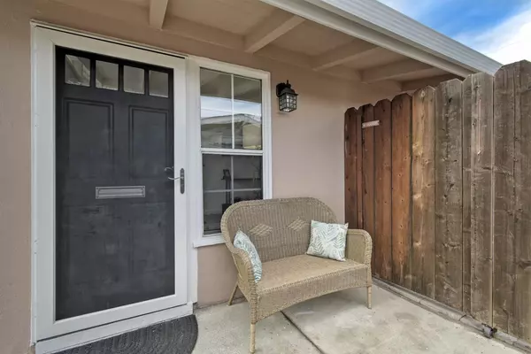 Sunnyvale, CA 94089,1017 Lakedale WAY