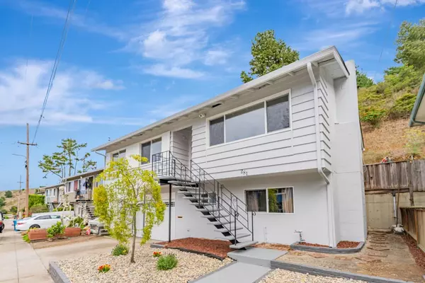 Pacifica, CA 94044,281 Piedmont AVE