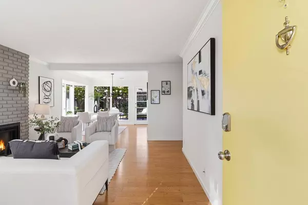 Belmont, CA 94002,516 Middlesex RD